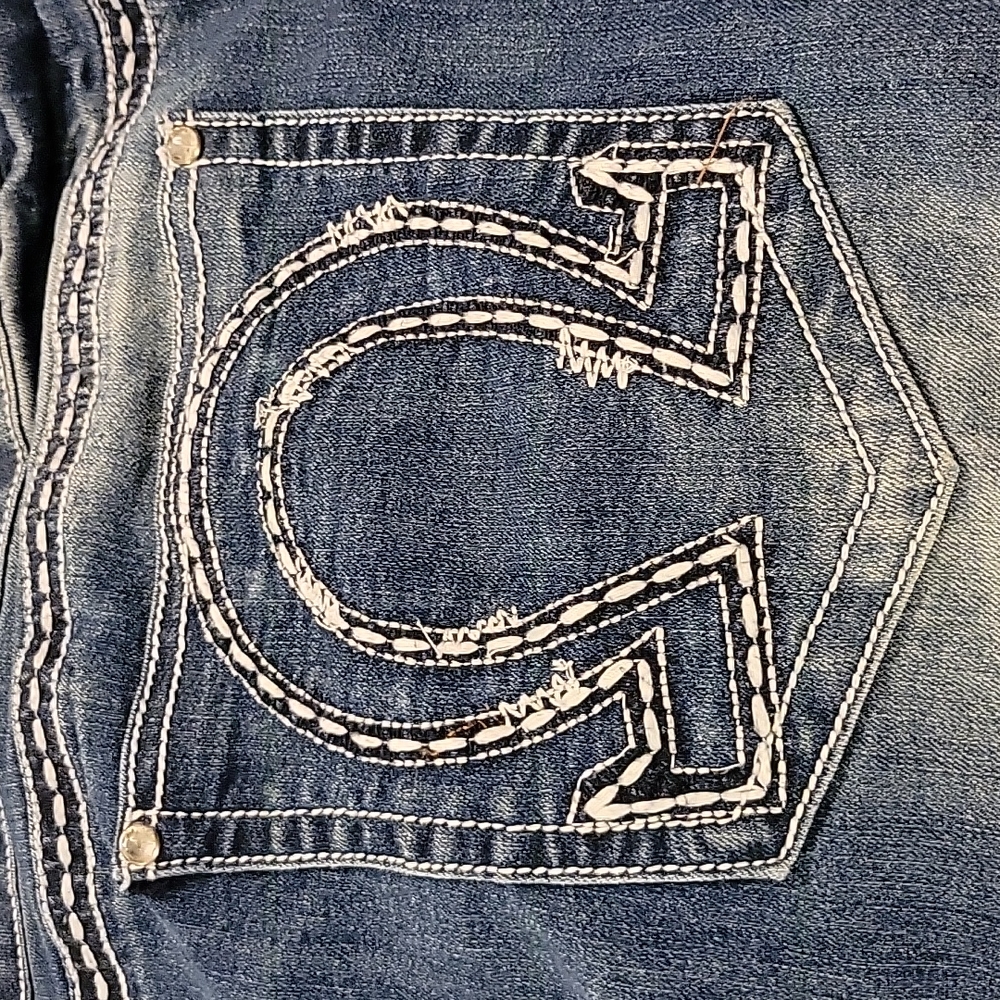 Cato Capris Plus Size 26